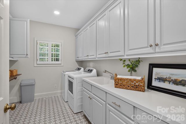 611 Pacer Lane, Waxhaw, NC 28173