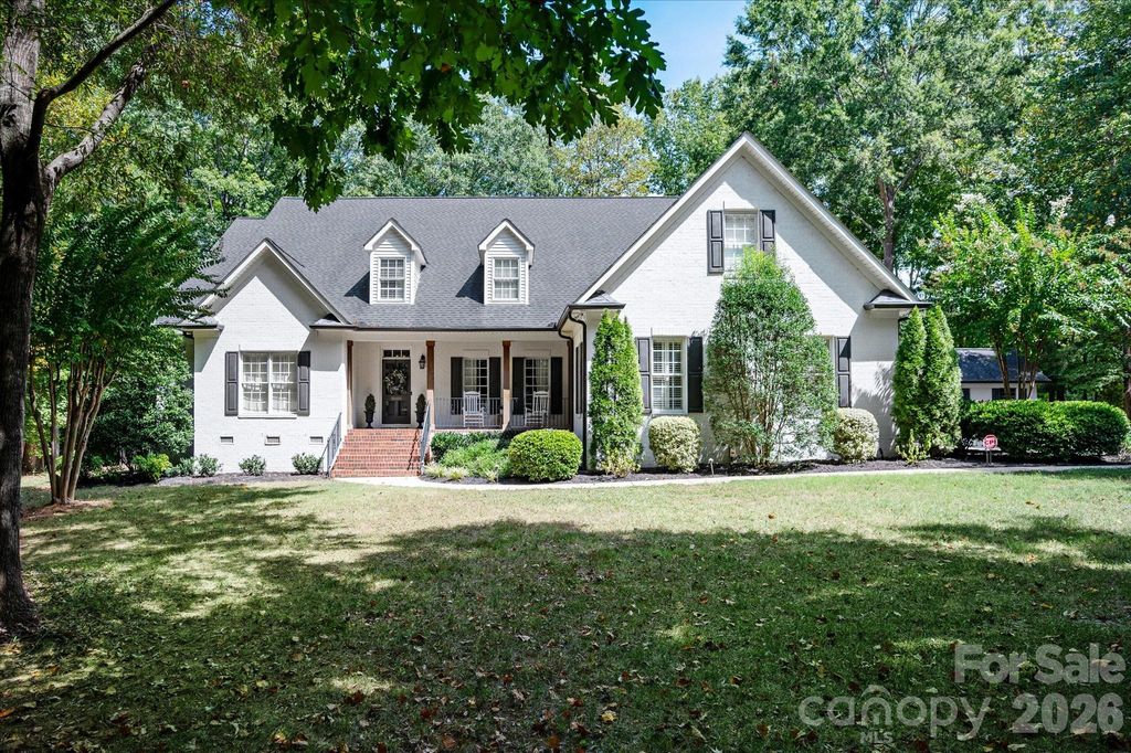 611 Pacer Lane, Waxhaw, NC 28173
