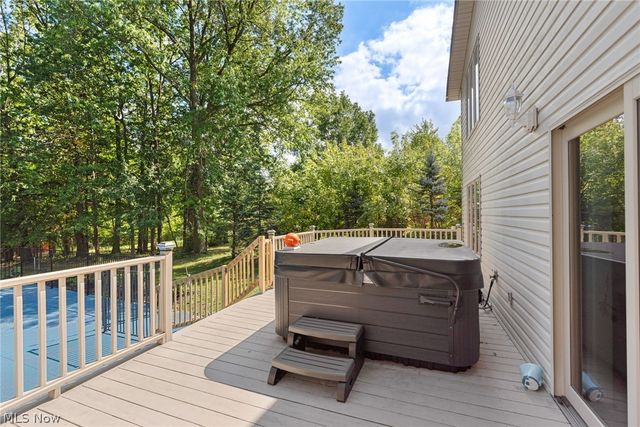 9445 Barr Road, Brecksville, OH 44141