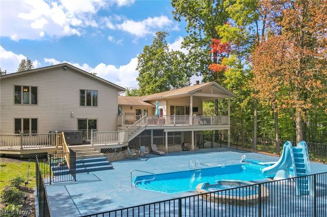 9445 Barr Road, Brecksville, OH 44141