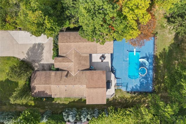 9445 Barr Road, Brecksville, OH 44141