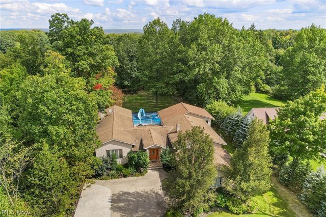 9445 Barr Road, Brecksville, OH 44141