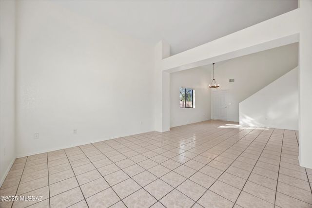 5204 N Tributary Drive, Tucson, AZ 85705