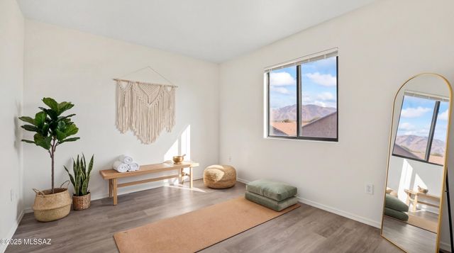 5204 N Tributary Drive, Tucson, AZ 85705