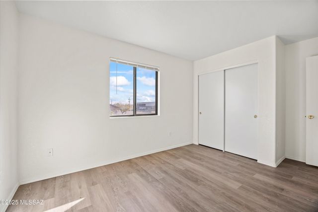 5204 N Tributary Drive, Tucson, AZ 85705