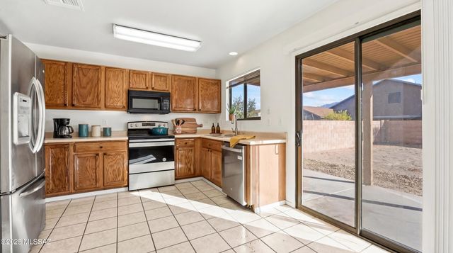 5204 N Tributary Drive, Tucson, AZ 85705