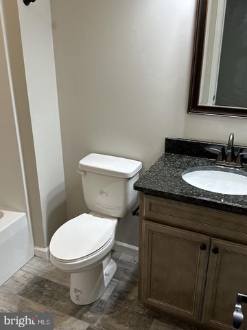 127 DELANO DRIVE, Chambersburg, PA 17202