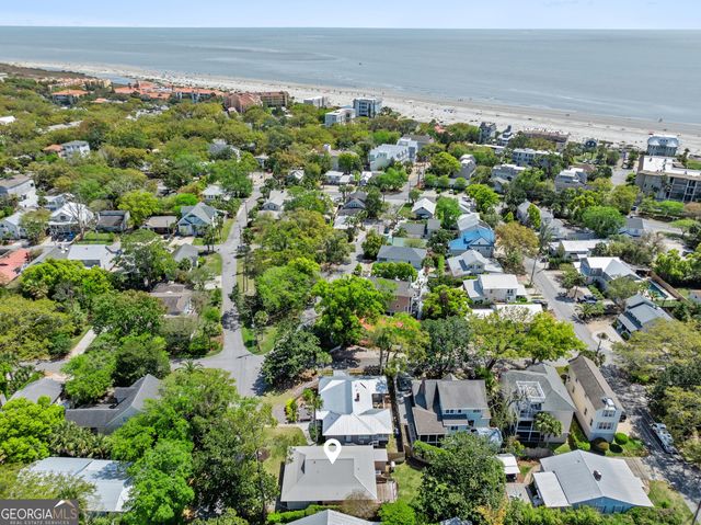 505 Beach Drive, Saint Simons Island, GA 31522
