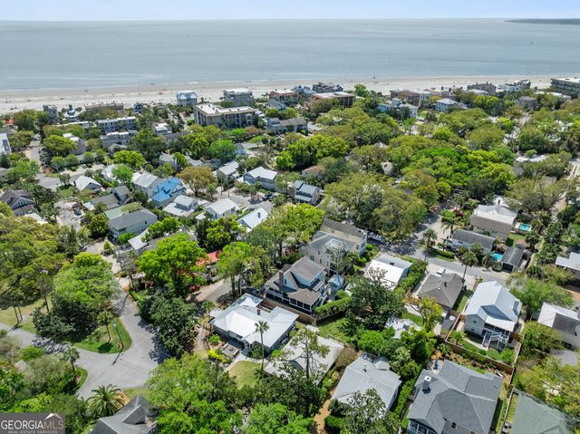 505 Beach Drive, Saint Simons Island, GA 31522
