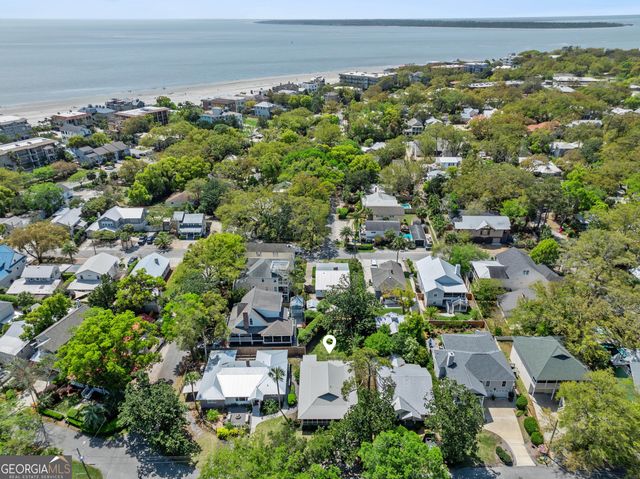 505 Beach Drive, Saint Simons Island, GA 31522