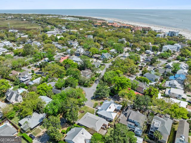 505 Beach Drive, Saint Simons Island, GA 31522