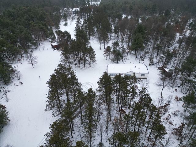 4901 Brunswick Road, Holton, MI 49425