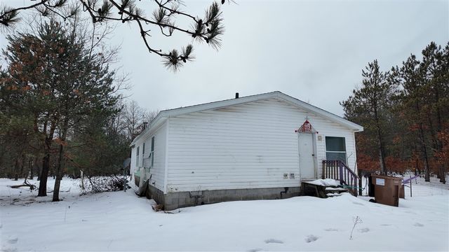 4901 Brunswick Road, Holton, MI 49425