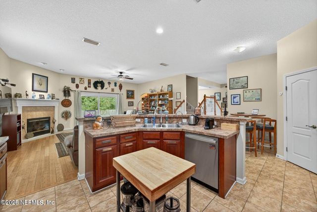 601 REFLECTION COVE Road, Jacksonville, FL 32218