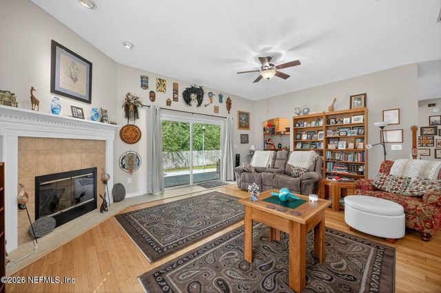 601 REFLECTION COVE Road, Jacksonville, FL 32218