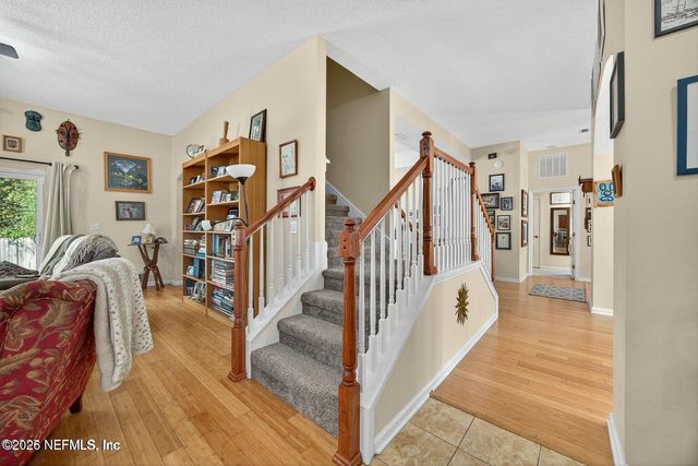 601 REFLECTION COVE Road, Jacksonville, FL 32218