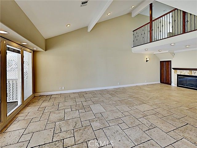 2030 Kingsbridge Way, Oxnard, CA 93035