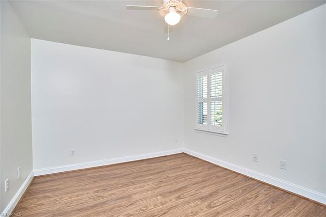 714 Woodbury Knolls Drive, Winston-salem, NC 27104