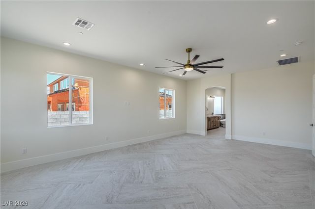 1525 Heights Drive, Logandale, NV 89021