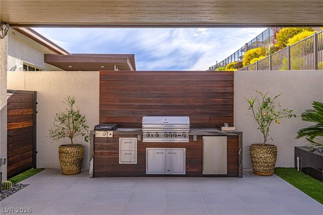 795 Keyland Street, Las Vegas, NV 89138