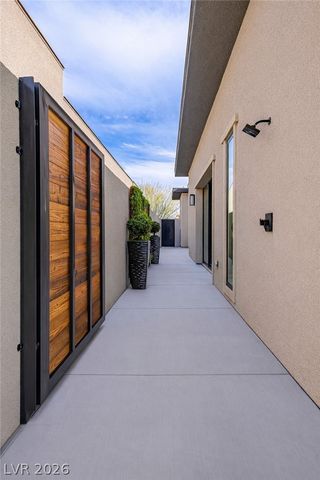 795 Keyland Street, Las Vegas, NV 89138