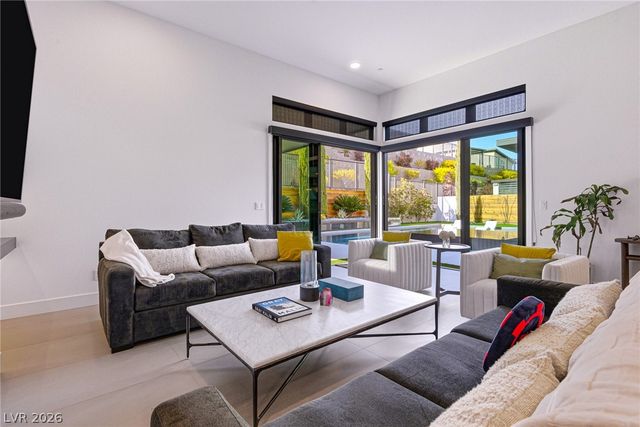 795 Keyland Street, Las Vegas, NV 89138