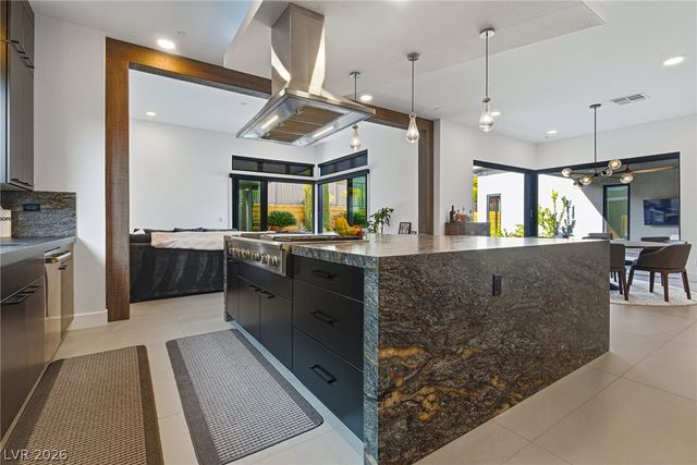 795 Keyland Street, Las Vegas, NV 89138