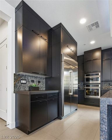 795 Keyland Street, Las Vegas, NV 89138