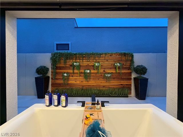 795 Keyland Street, Las Vegas, NV 89138