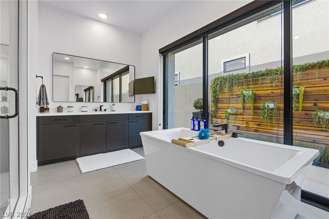 795 Keyland Street, Las Vegas, NV 89138