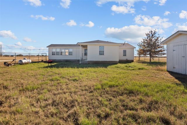 7624 County Road 916, Godley, TX 76044