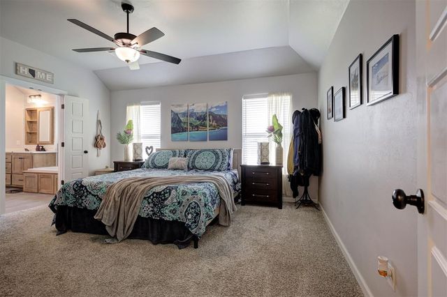 8430 Hidden Creek Drive, Noble, OK 73068