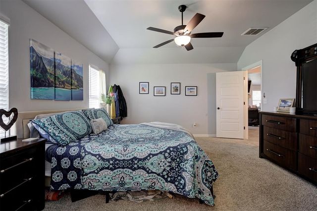 8430 Hidden Creek Drive, Noble, OK 73068