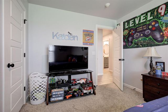 8430 Hidden Creek Drive, Noble, OK 73068