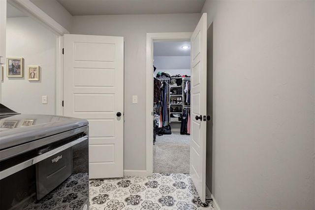 8430 Hidden Creek Drive, Noble, OK 73068