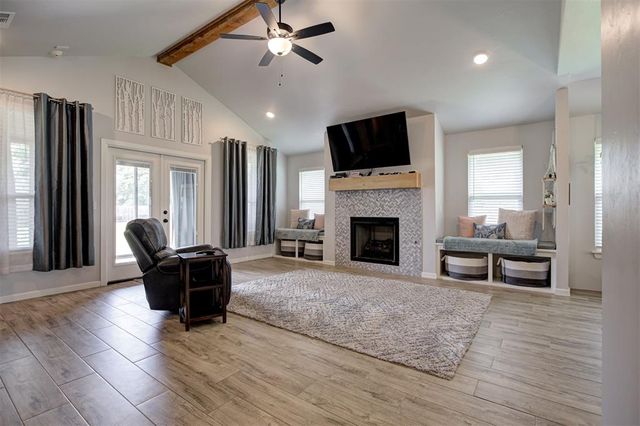 8430 Hidden Creek Drive, Noble, OK 73068
