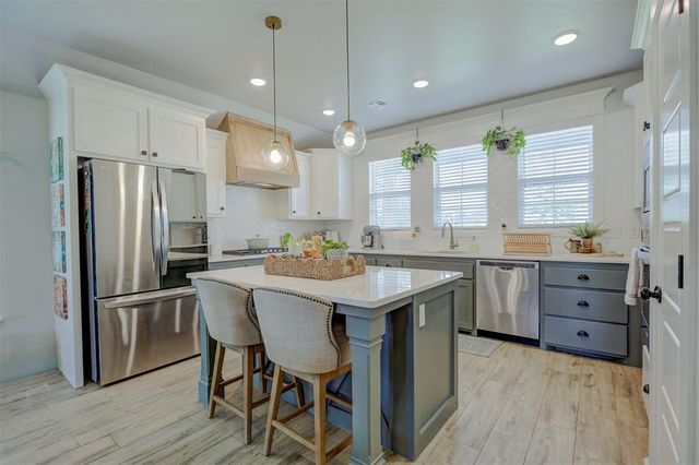 8430 Hidden Creek Drive, Noble, OK 73068