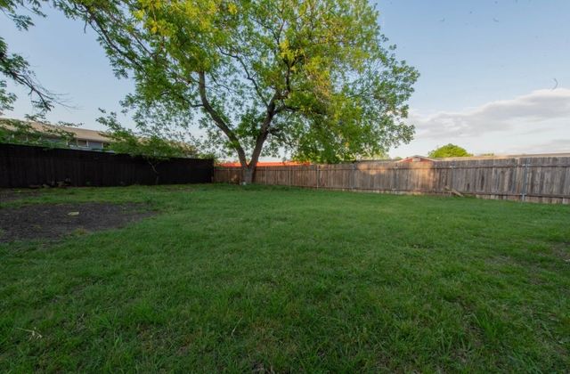 1909 Cranford Drive, Garland, TX 75041