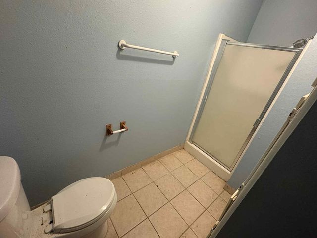 211 Avenue I, Alvin, TX 77511