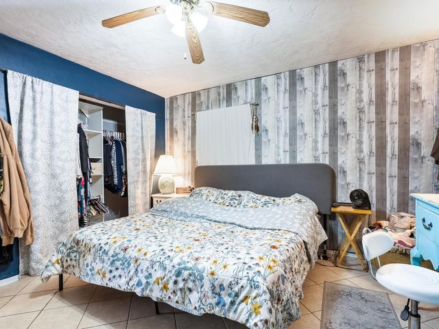 1907 HARVARD AVENUE, Bradenton, FL 34207