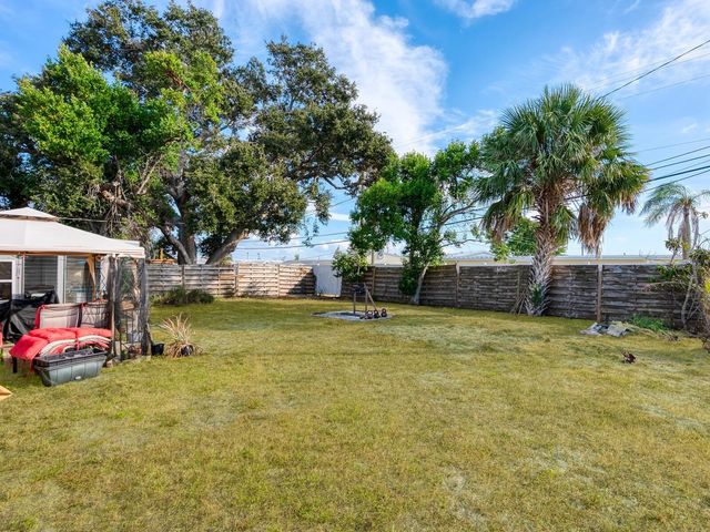 1907 HARVARD AVENUE, Bradenton, FL 34207