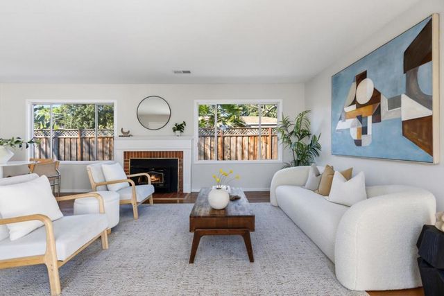 2130 Madison Avenue, Redwood City, CA 94061