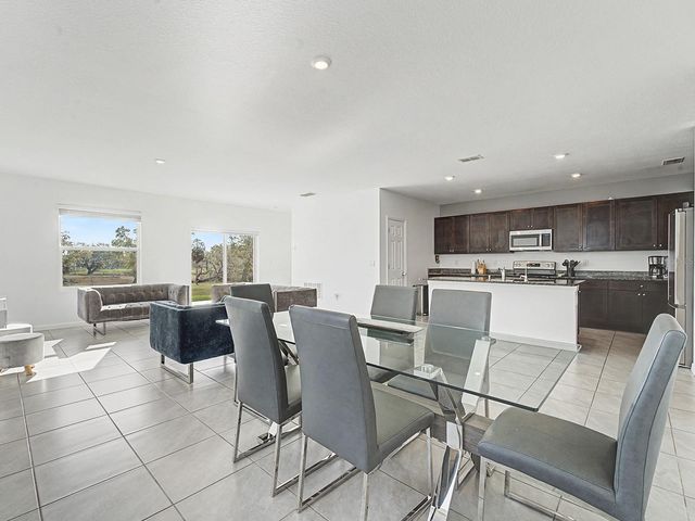 6938 SHELBY LYNN WAY, Zephyrhills, FL 33542