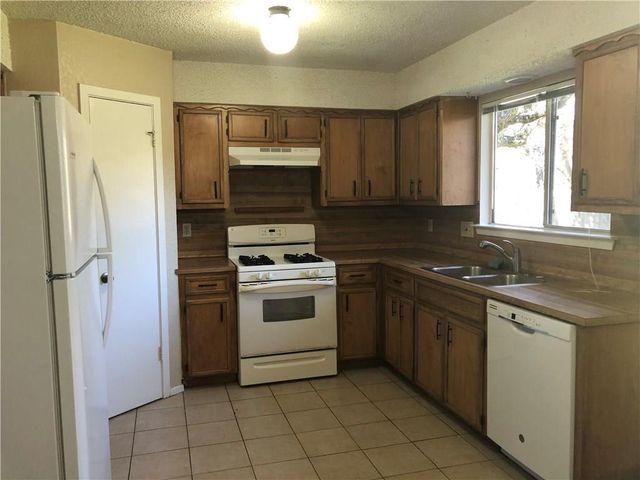 6211 Sunkist LN, Austin, TX 78749