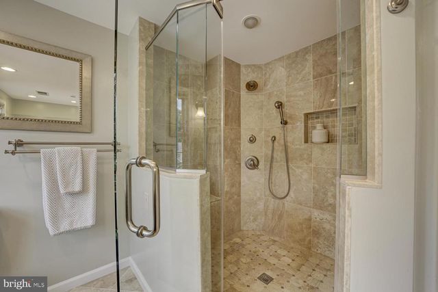 1112 FALLSMEAD WAY, Potomac, MD 20854