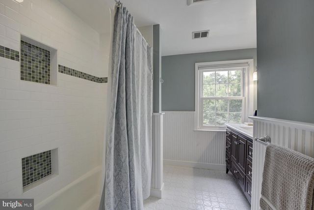 1112 FALLSMEAD WAY, Potomac, MD 20854