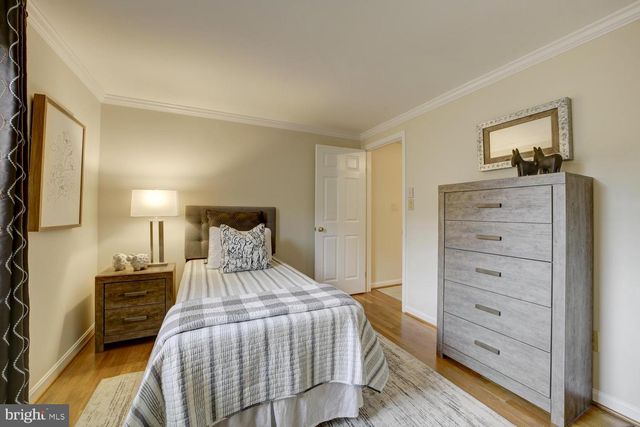 1112 FALLSMEAD WAY, Potomac, MD 20854