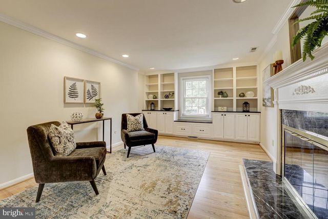 1112 FALLSMEAD WAY, Potomac, MD 20854