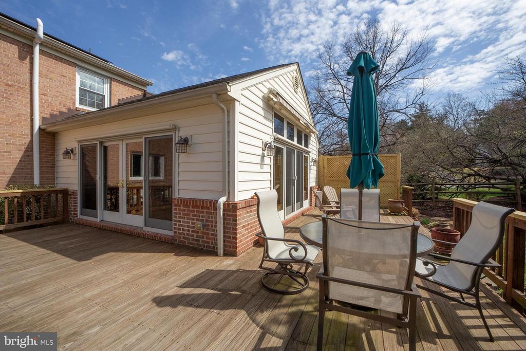 Image 55 of property listing at 1112 FALLSMEAD WAY, Potomac, MD 20854