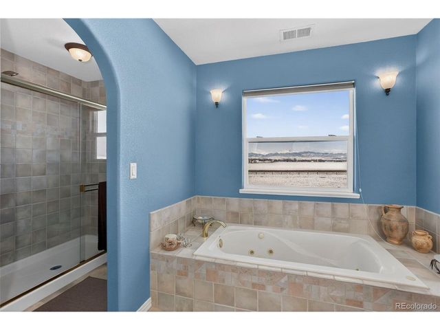 18031 Wagon Trl, Mead, CO 80542